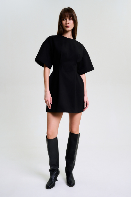 Платье с коротким рукавом BLACK